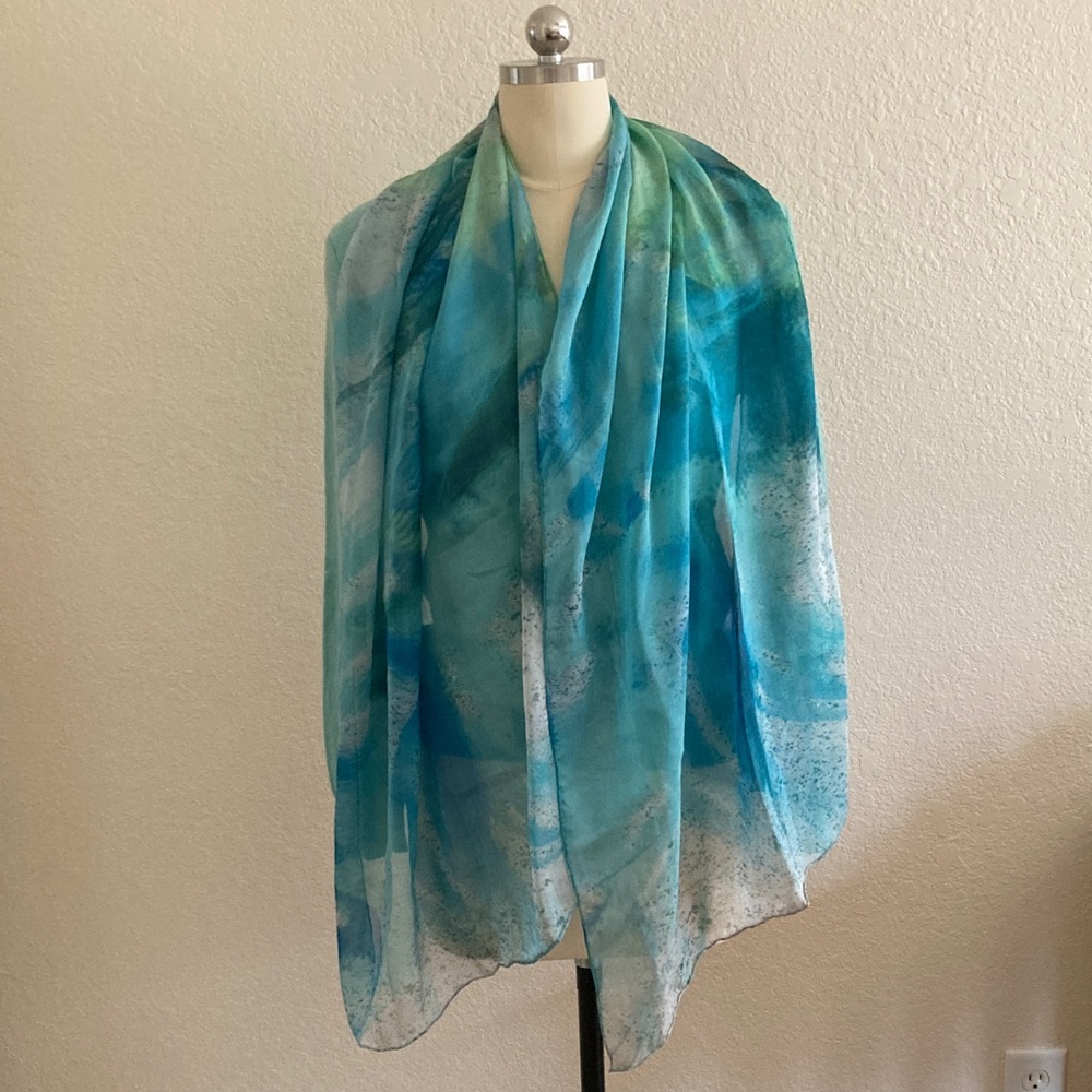 Elegant Turquoise Blue Scarf
